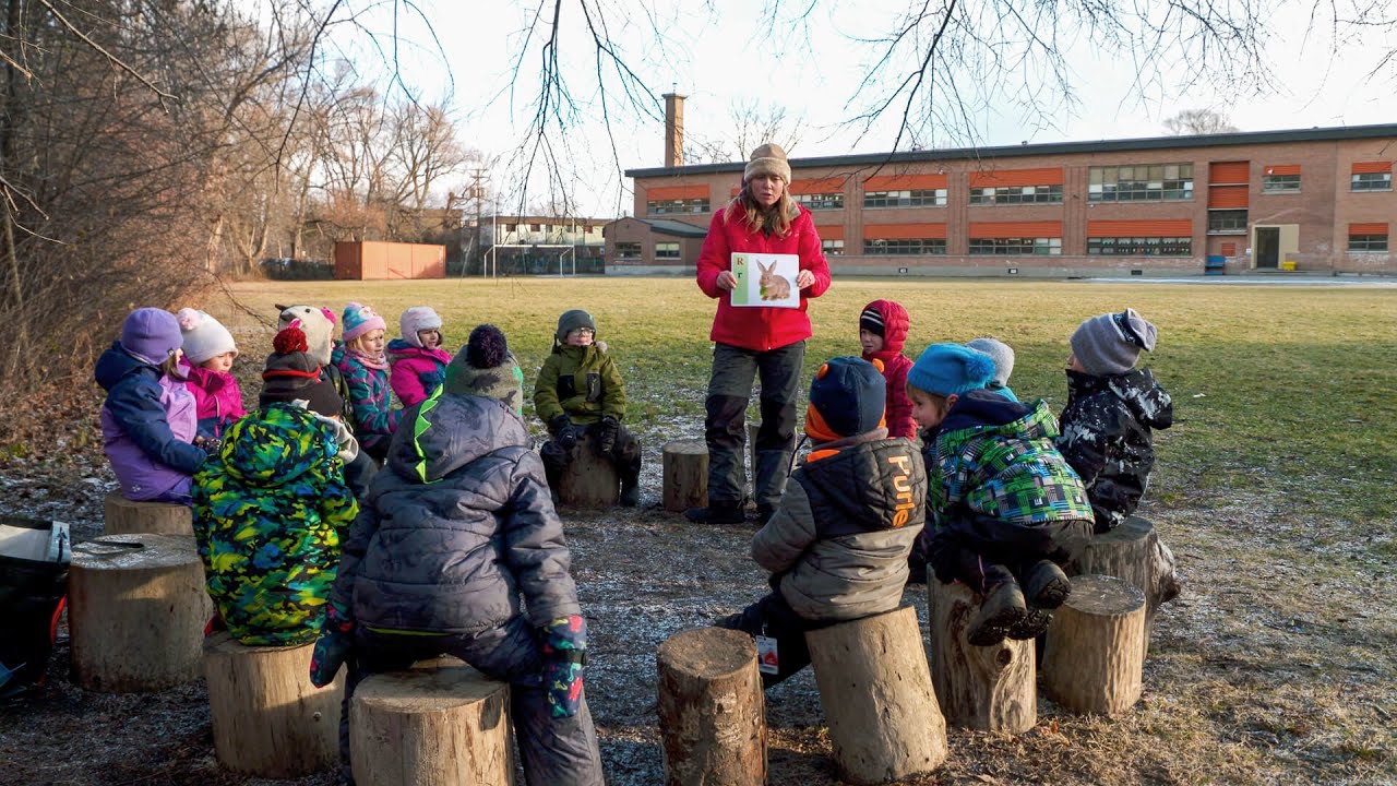 The Benefits of Taking Kindergarten Outdoors